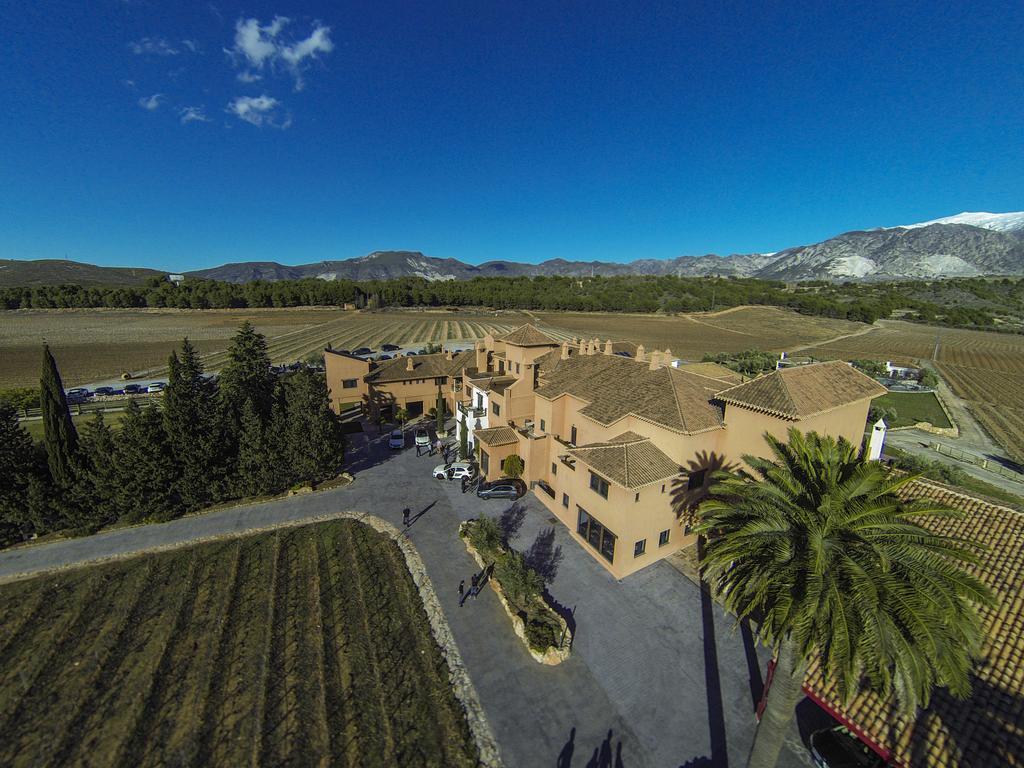 Hotel & Winery Senorio De Nevada Villamena Buitenkant foto