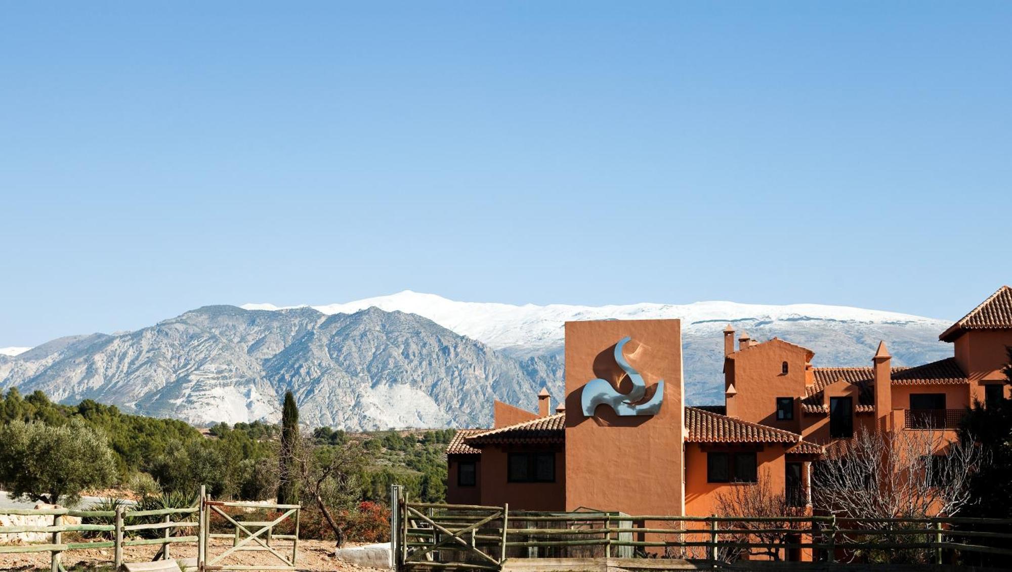 Hotel & Winery Senorio De Nevada Villamena Buitenkant foto